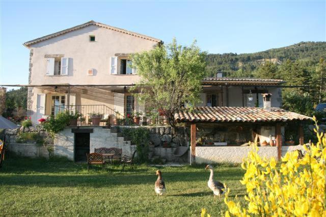 Les Hauts De L'Escoulaou Hotel Castellane Room photo